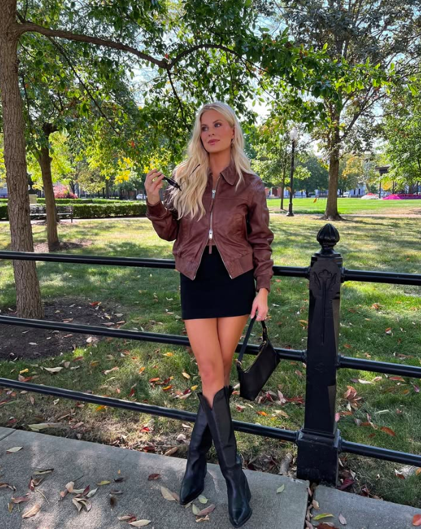fall skirt outfits, fall skirt outfit, fall skirt outfits with boots, fall skirt outfits women, fall skirt outfit ideas, fall skirt outfits aesthetic, fall skirt outfits casual, fall outfits women, fall outfit, skirt outfit fall