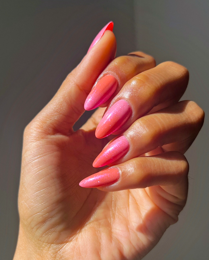 summer nails, summer nails 2026, summer nail ideas, summer nail designs, summer nails simple, summer nails colorful, bright nails, ombre nails