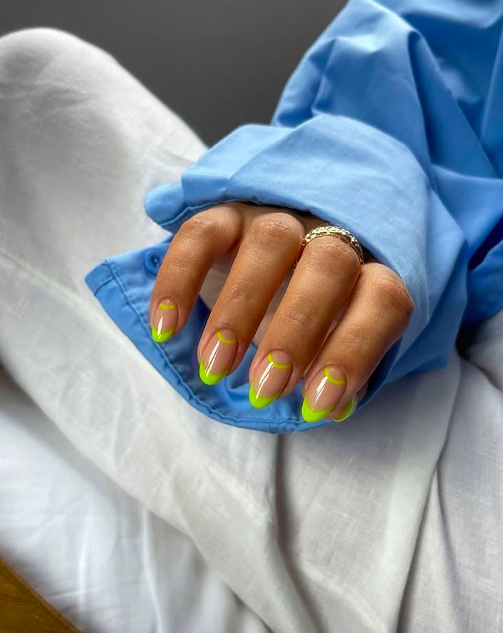 summer nails, summer nails 2026, summer nail ideas, summer nail designs, summer nails simple, summer nails colorful, yellow nails, bright yellow nails