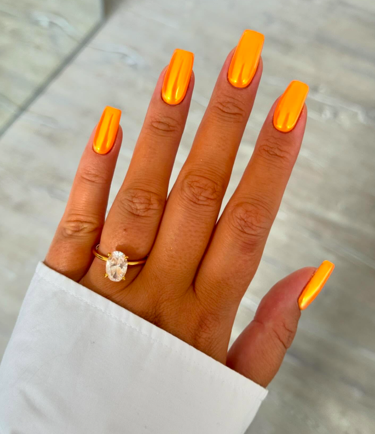 summer nails, summer nails 2026, summer nail ideas, summer nail designs, summer nails simple, summer nails colorful, bright nails, orange nails, chrome nails