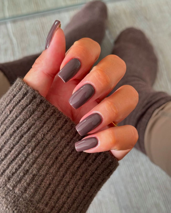 fall nails, fall nails 2026, easy fall nails 2026, simple fall nails, fall nail designs, fall nails acrylic, fall nail ideas, 2026 nail ideas, brown nails, square nails, light brown nails